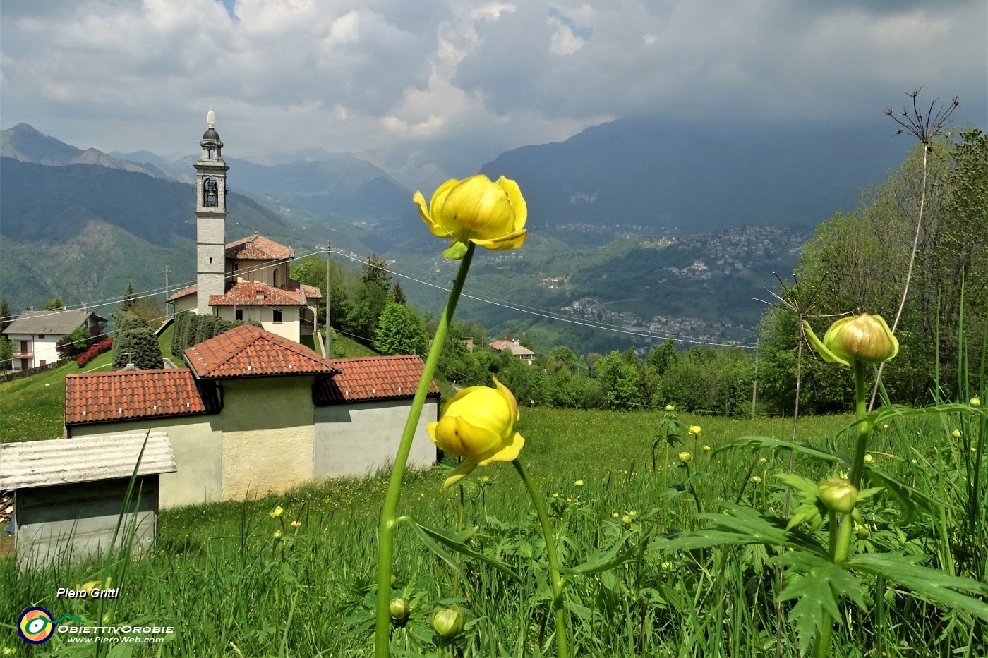 07 Alla Chiesa di Miragolo S. Salvatore (950 m).JPG